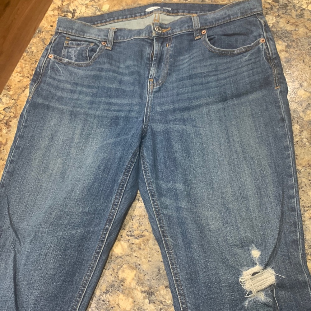 Old Navy Capris size 10
